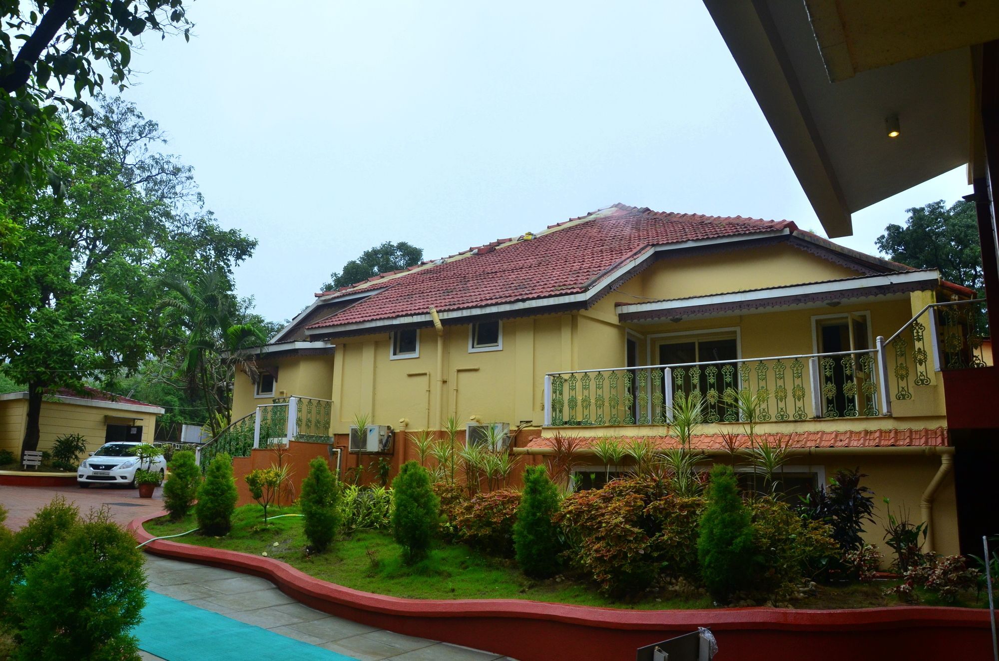 Zaras Resort Lonavala Eksteriør bilde
